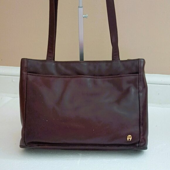 Etienne Aigner Leather Shoulder Bag Classic Vintage Oxblood Logo Purse - Picture 1 of 15